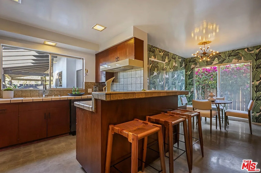 Colman Domingo Lists LA Home 11