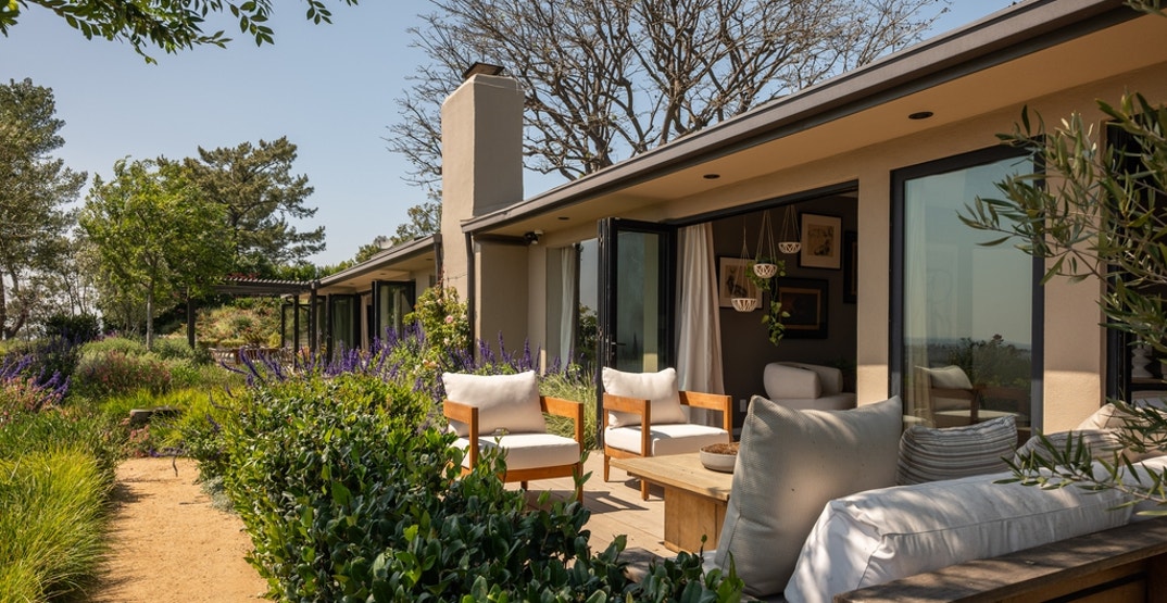 Chris Evans Hollywood Home New Pics 14