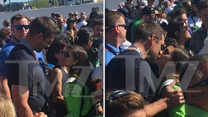 Aaron Rodgers Gives Danica Patrick a Good Luck Kiss Before Final NASCAR Race