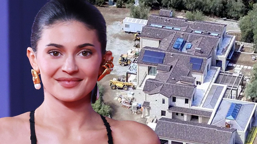 kylie jenner new mansion getty-x17
