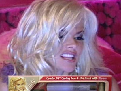 anna nicole hair curler