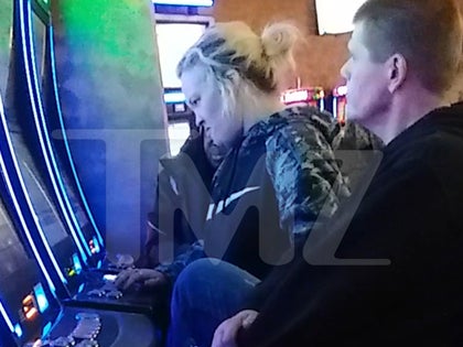 031619_mama_june_casino_primary