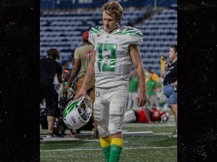 Glen Powell Dress In A Football Uniform