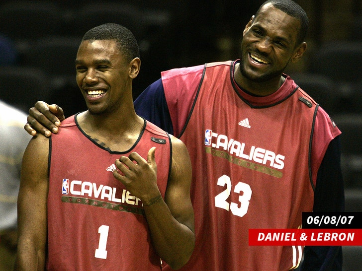 lebron james and daniel gibson getty