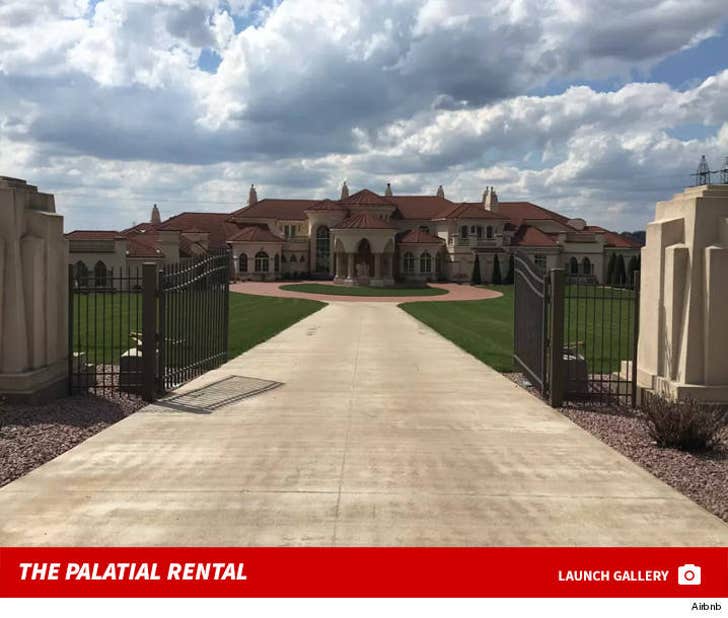 Justin Bieber's Airbnb -- The Palatial Home