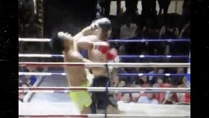 Jay Z -- Witnessed INSANE Thai Fight K.O. .... ELBOW TO THE FACE!