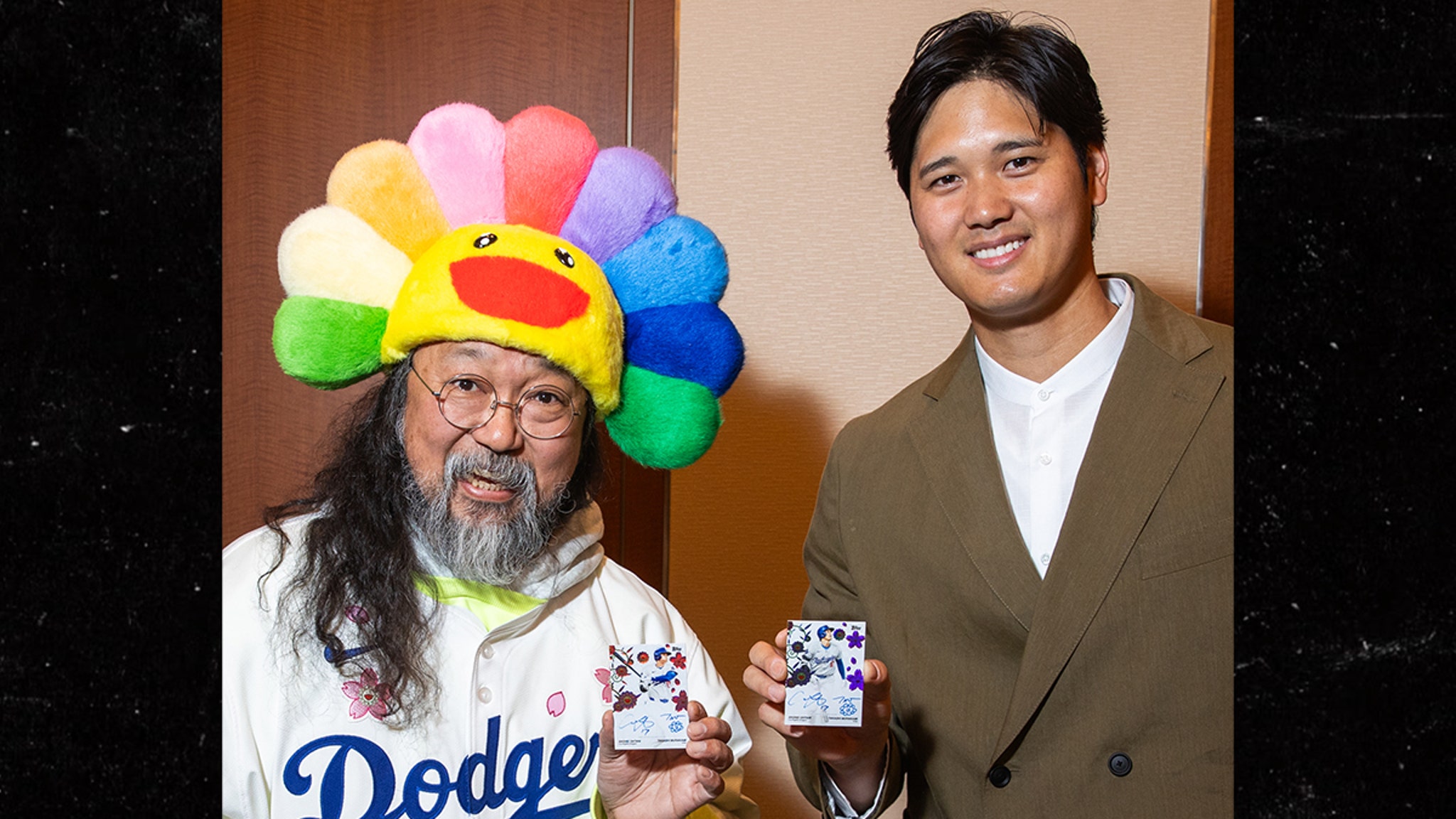 Shohei Ohtani & Takashi Murakami's Exclusive Dual Autograph Card Unveiled