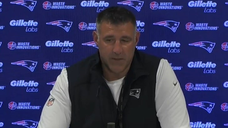 092625_mike_vrabel_kal