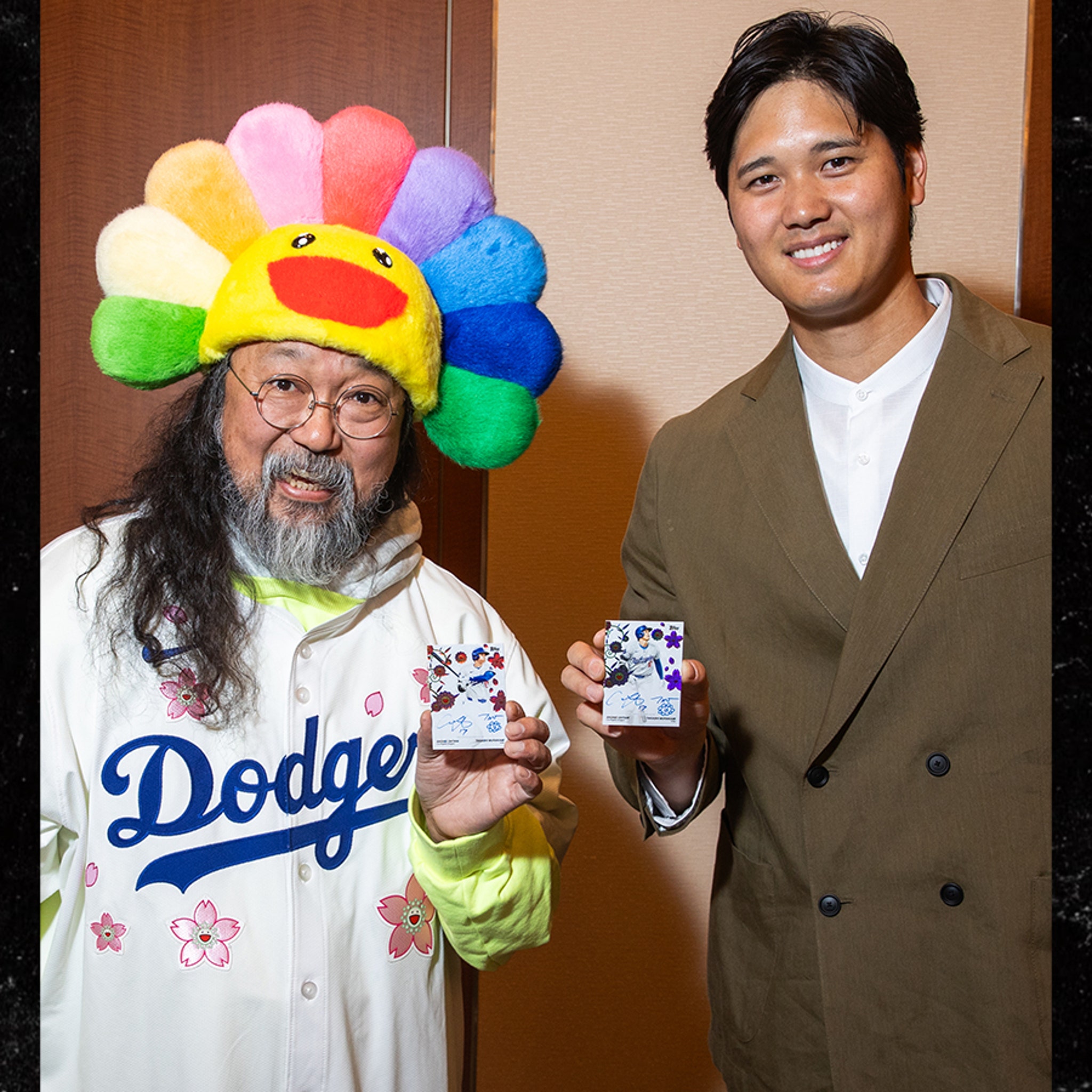 Shohei Ohtani, Takashi Murakami Sign Sports Cards Ahead of MLB