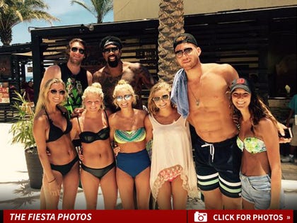 0526_blake_griffin_deandre_jordan_cabo_launch