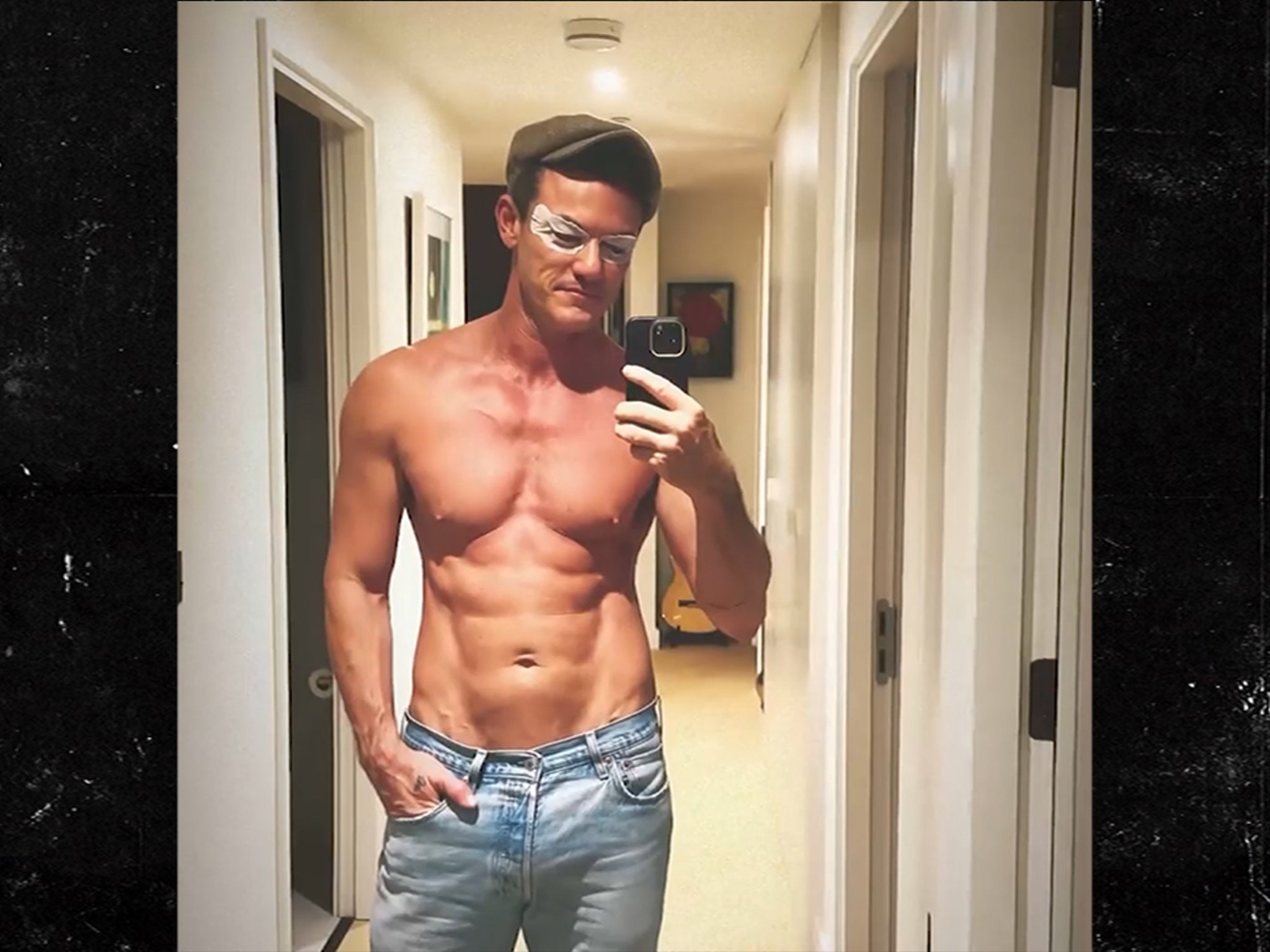 Luke Evans Shows Off Rippling Abs In Thirst Trap Shirtless IG