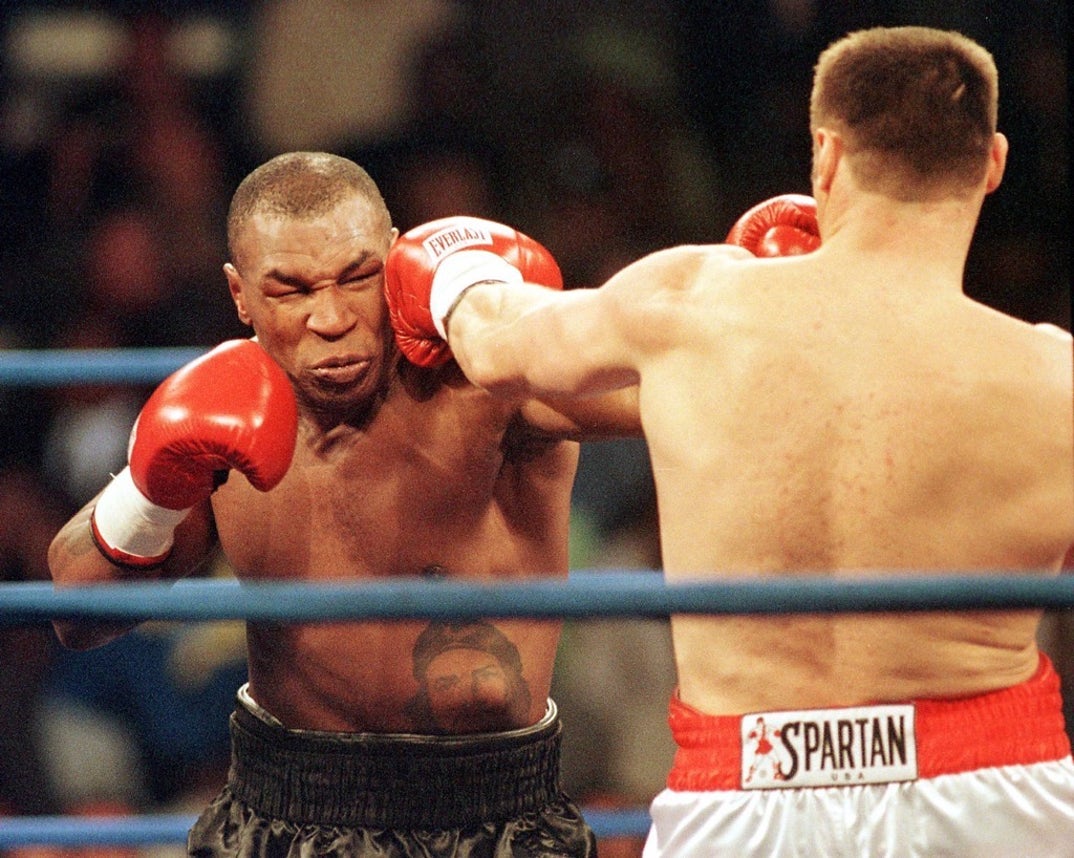 Mike Tyson Fight photos 10