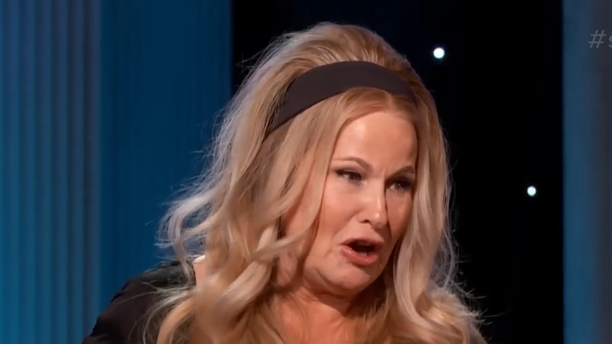 Jennifer Coolidge Wins SAG Award for Best Actress and Gives Tearful Speech