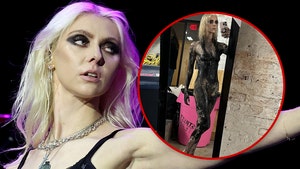 taylor momsen insta getty 1