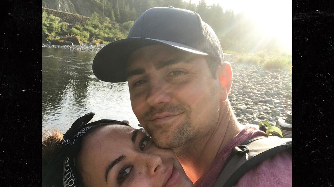 0409-Janel-Parrish-and-Chris-Long-Happier-Times-PRIMARY