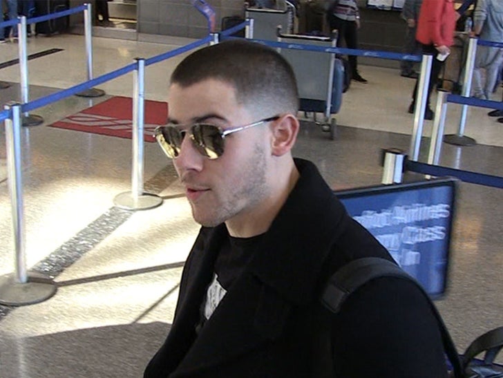 022817_nick_jonas_primary