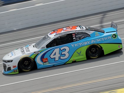 Bubba Wallace nascar driving car photos 7