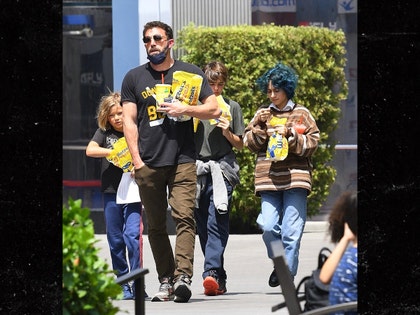 ben affleck at universal city walk