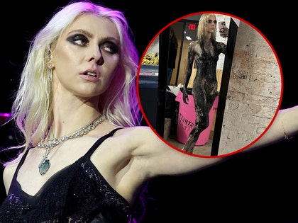 taylor momsen insta getty 1