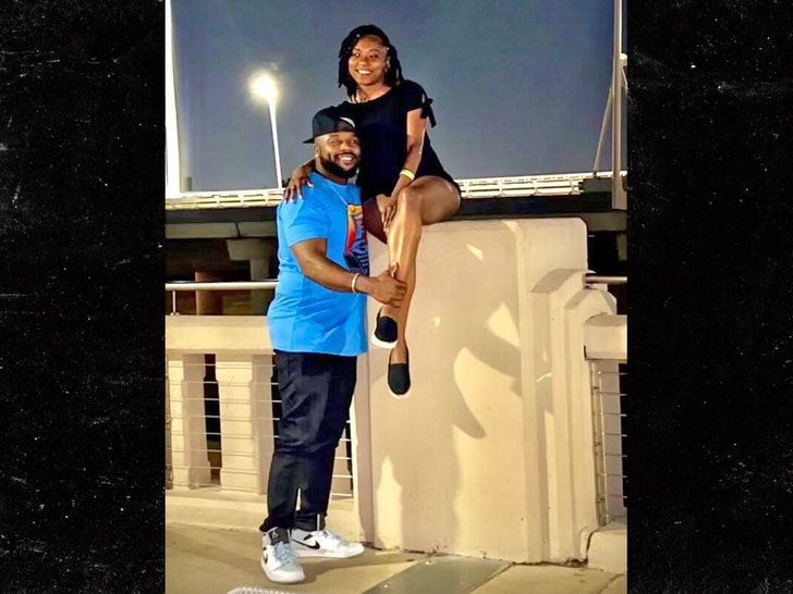 Dziewczyna Joshuy Allena, Dyzetta Brown 4