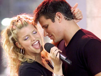 0406-Jessica-Simpson-Nick-Lachey-Together-PRIMARY