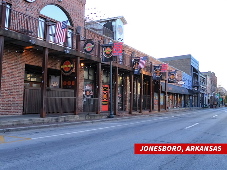 sub Jonesboro, Arkansas getty