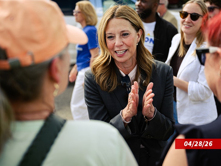 sub-Amy-Acton-getty-2