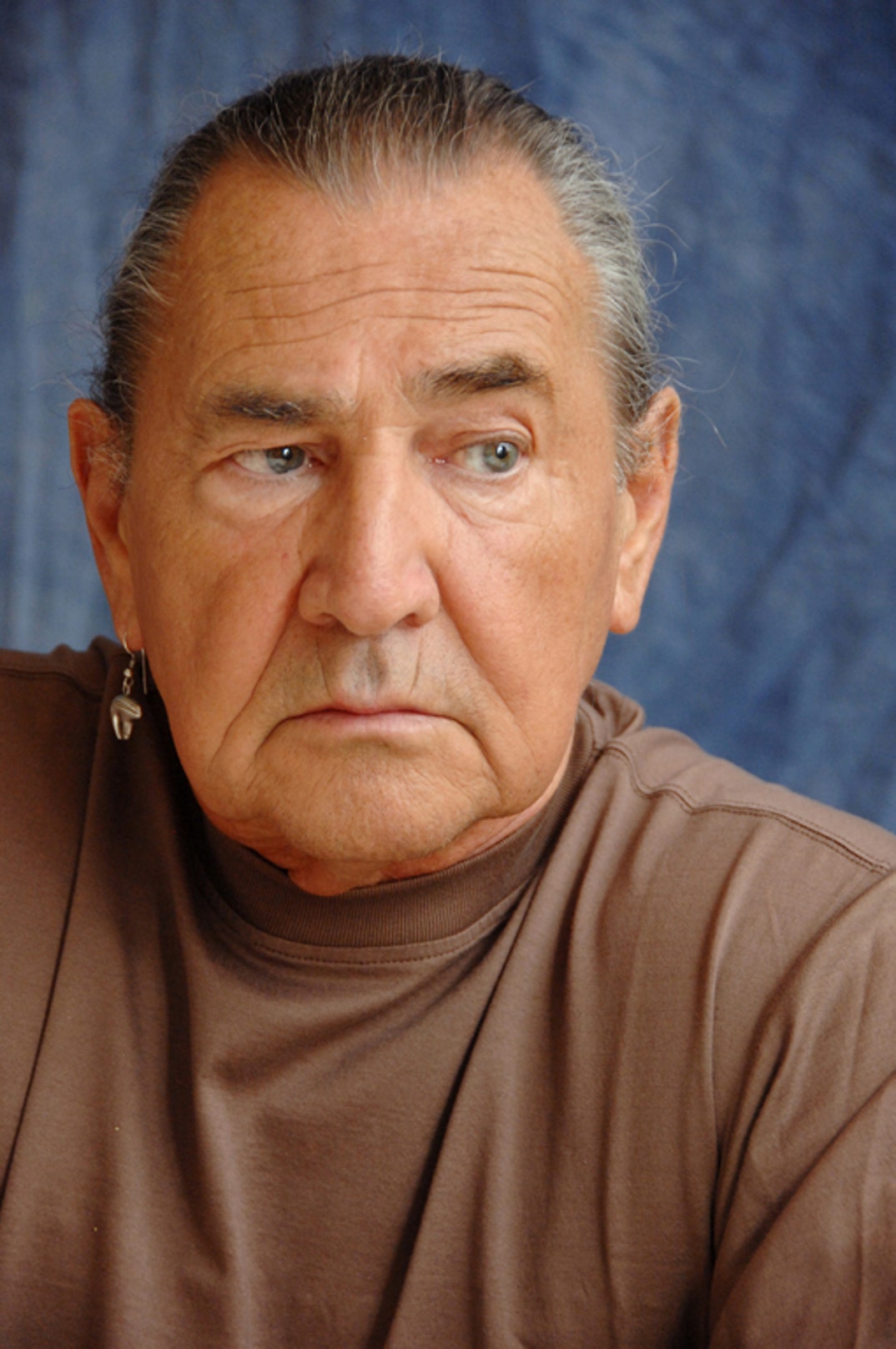 Remembering August Schellenberg, image size:1074x1617