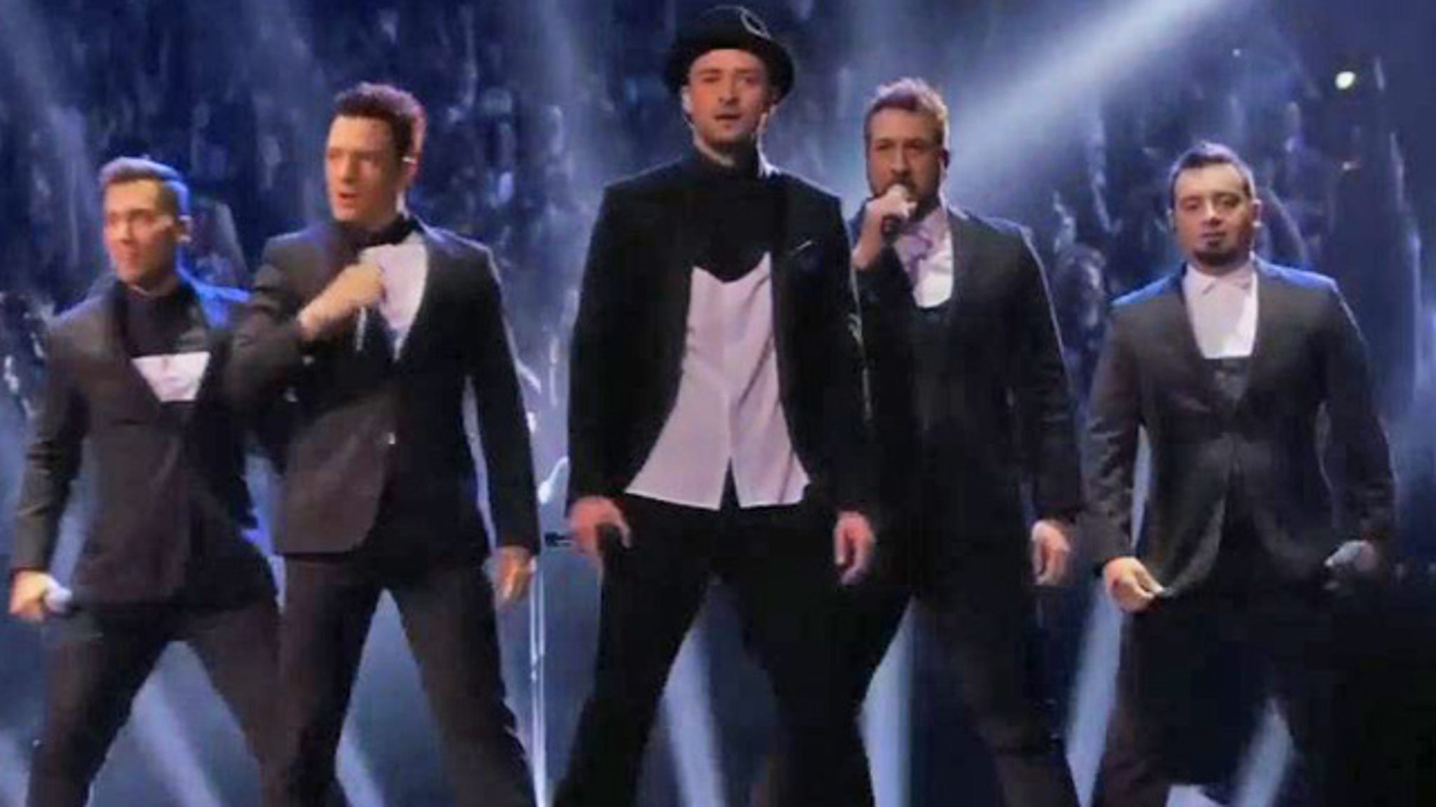 Nsync Reunited For About A Second
