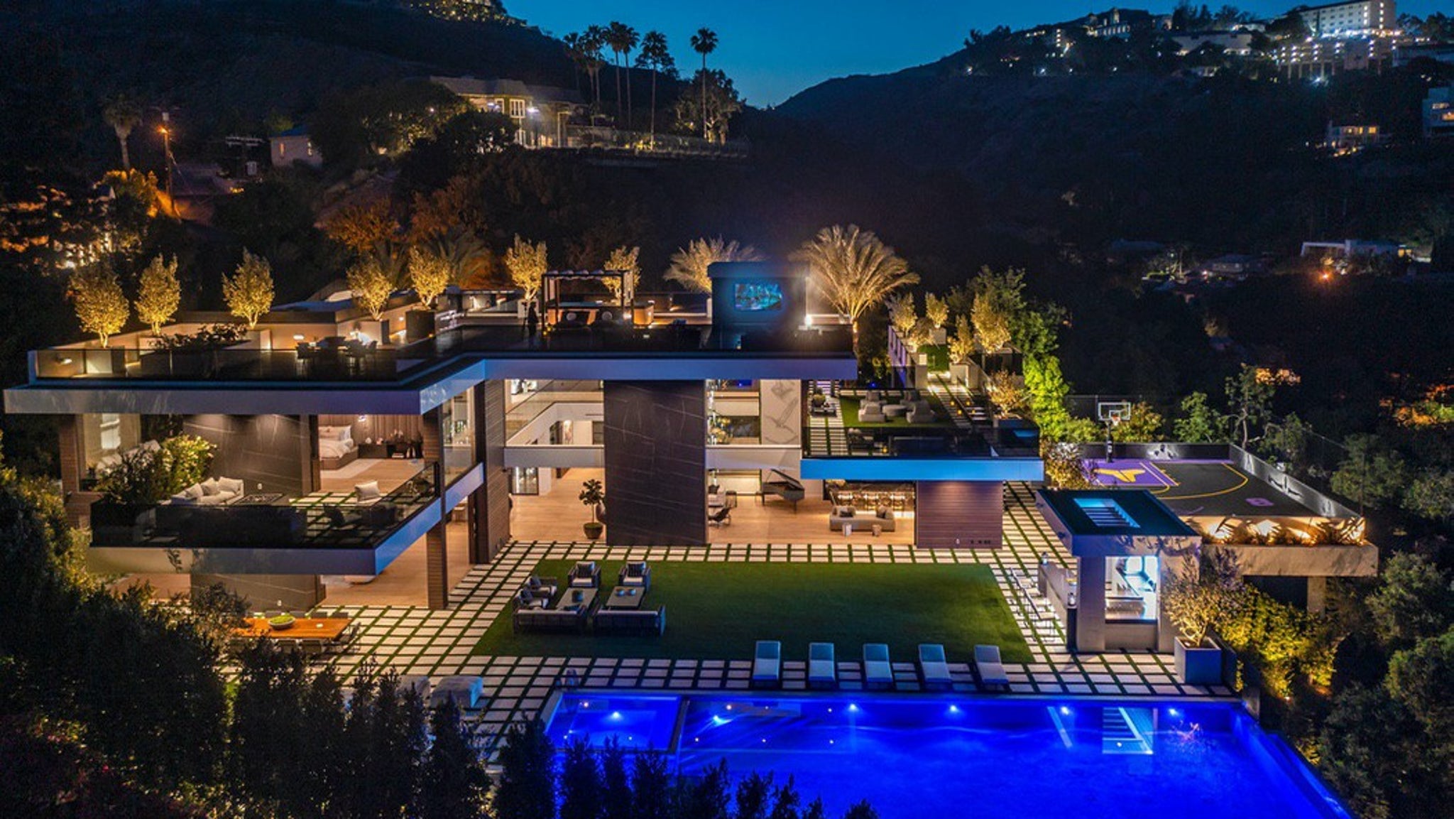 Jeffrey Feinberg's Kobe Bryant Inspired Crib