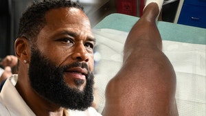 anthony anderson injury getty insta 1