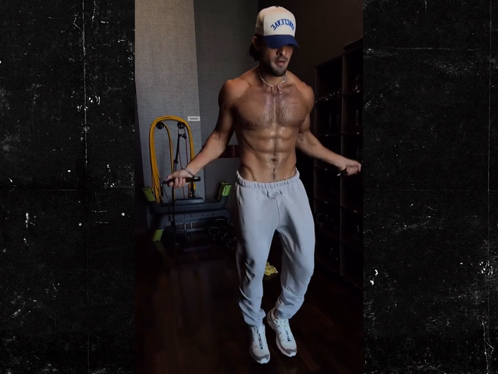 050825 Sam Asghari Sub 3.jpg