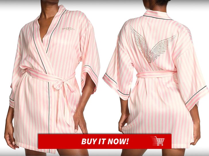 Satin-Robe-For-Women-VS-Fashion-Show-Looks-MAIN