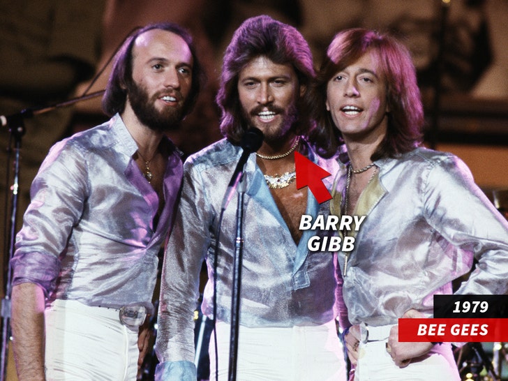 sub-barry-gibb-bee-gees-getty-1