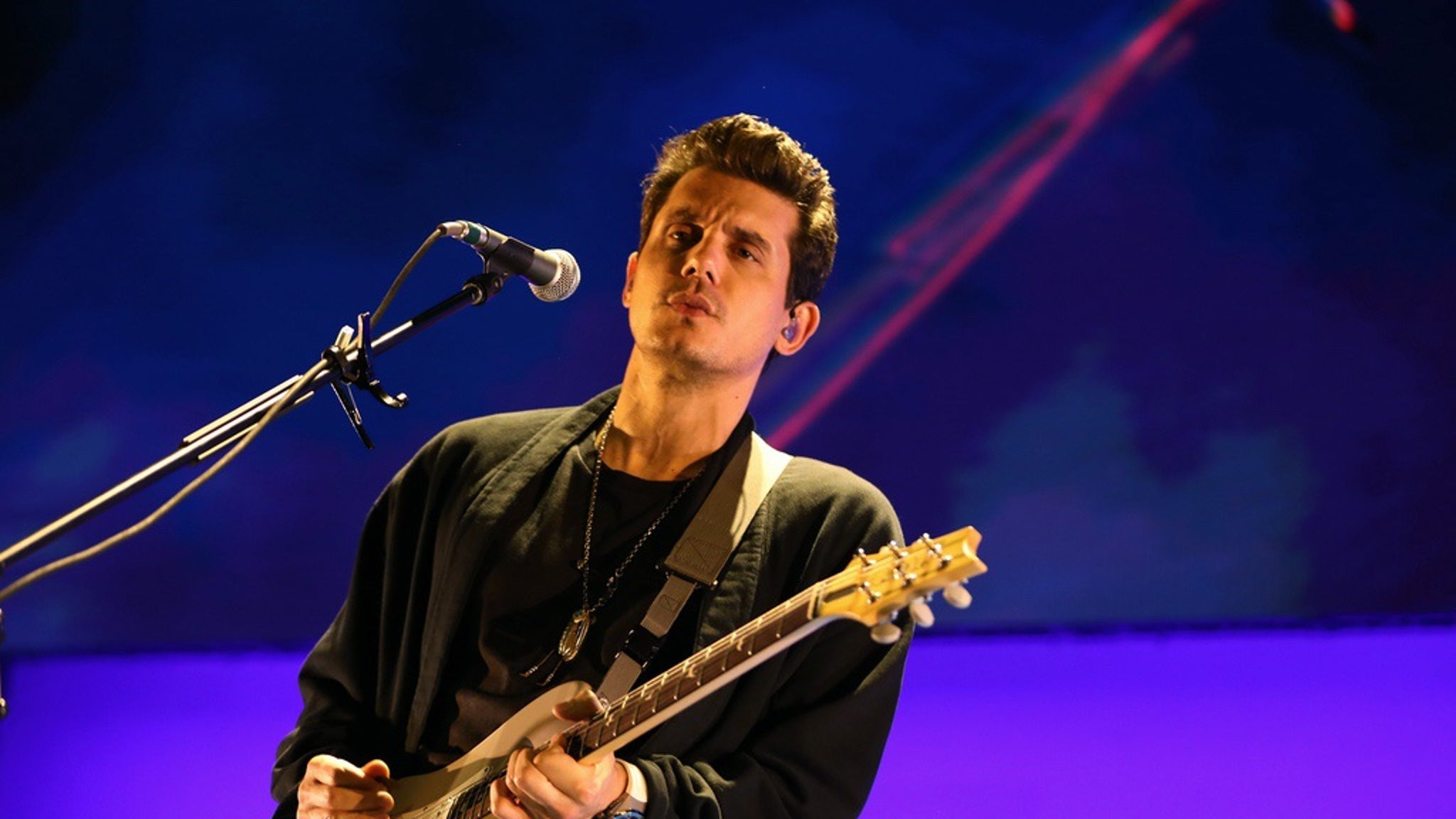 John Mayer Performance Photos