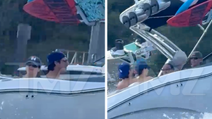 070426_kendall_jenner_jacob_elordi_justin_bieber_hailey_bieber_primary