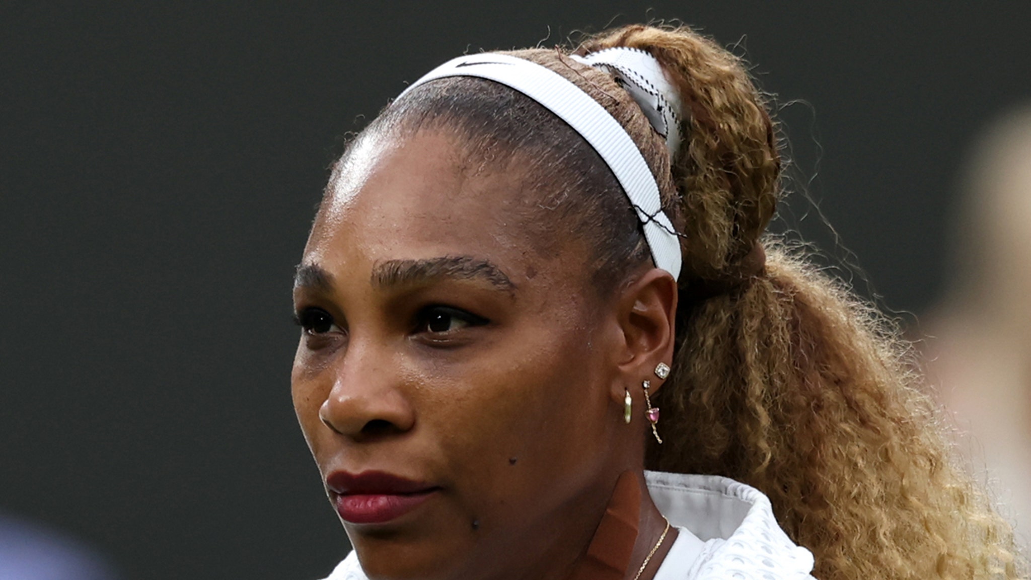 Serena Ditches Wimbledon! Knee Trouble Sidelines Tennis Queen!