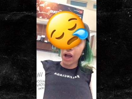 112618_cardi_b_primary