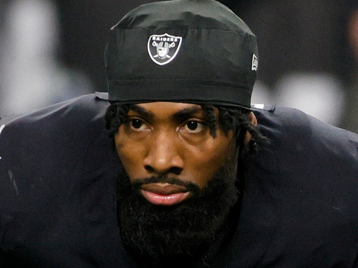 Raiders' Nate Hobbs Cited For Reportedly Driving 110 MPH, 2 Weeks After DUI Arrest.jpg