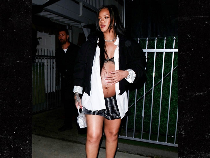 Rihanna and ASAP Rocky spotted dinner for the first time since Rockys ’arrest
