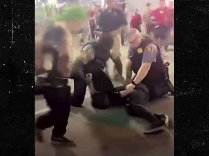 Tulsa police officer beats teenager