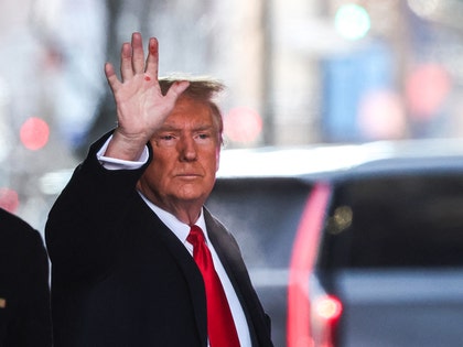 donald trump leaving coourthouse