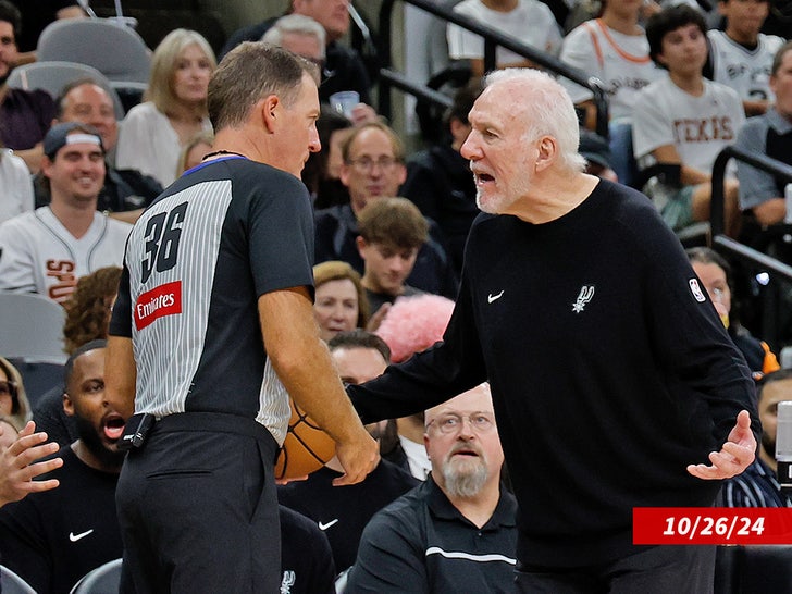 Gregg Popovich coaching sub getty swipe