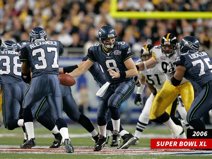 matt hasselbeck Super Bowl XL sub getty swipe