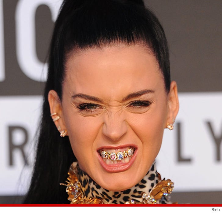13 Celebrities Wearing Grills Who Really Shouldnt 
