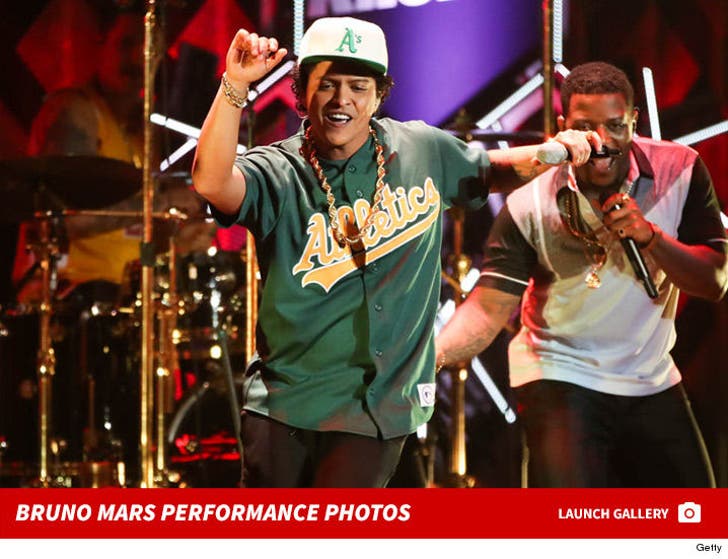 Bruno Mars Performance Photos
