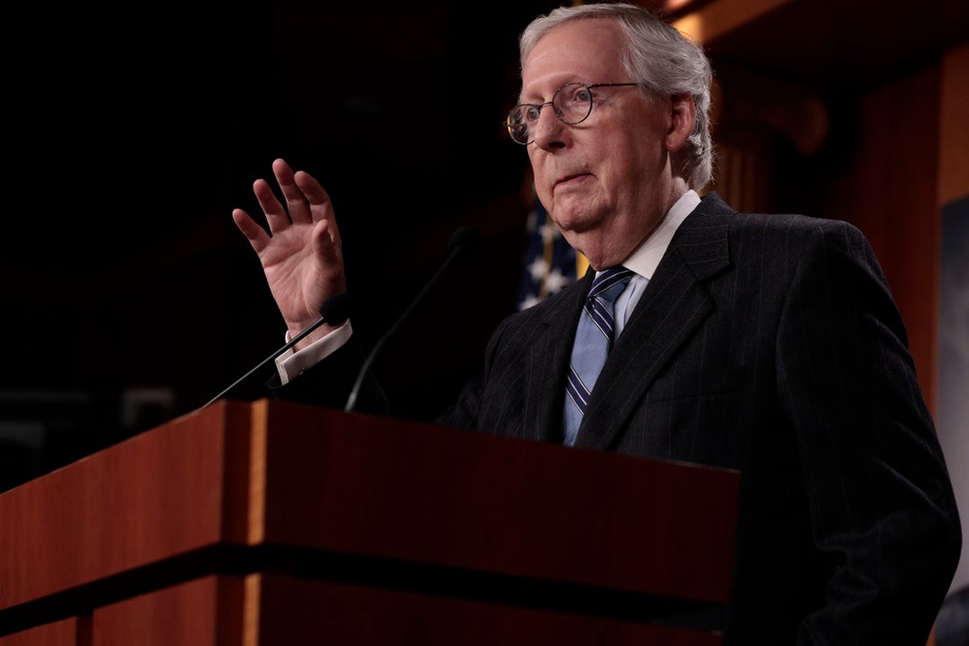 0726 Mitch McConnell Hard At Work 3