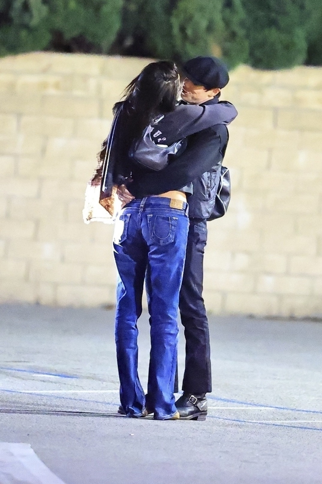 Yungblud Nobu Girlfriend 4