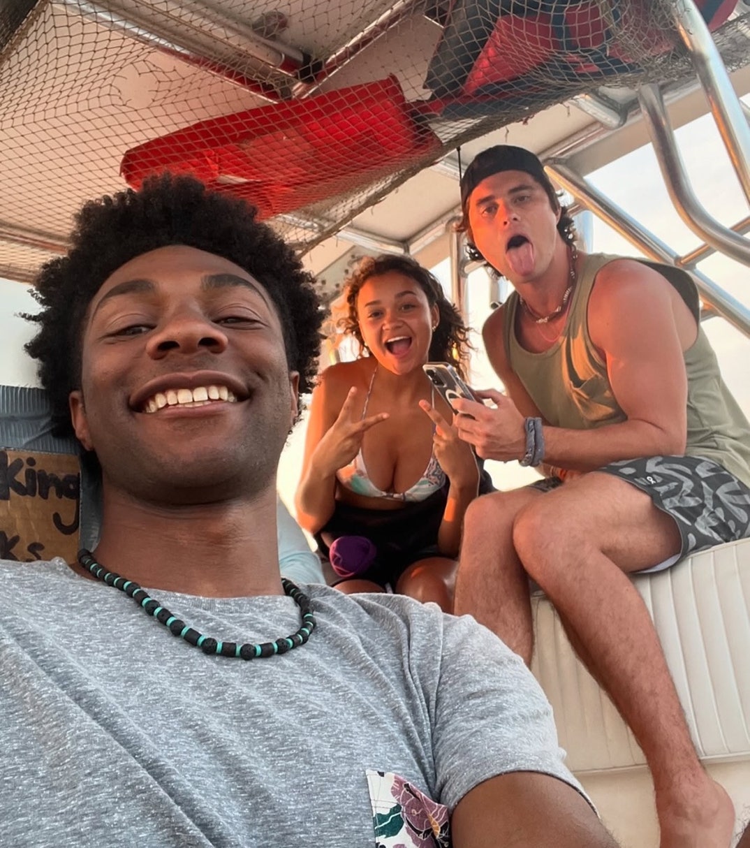 Outer Banks Behind The Scenes 13