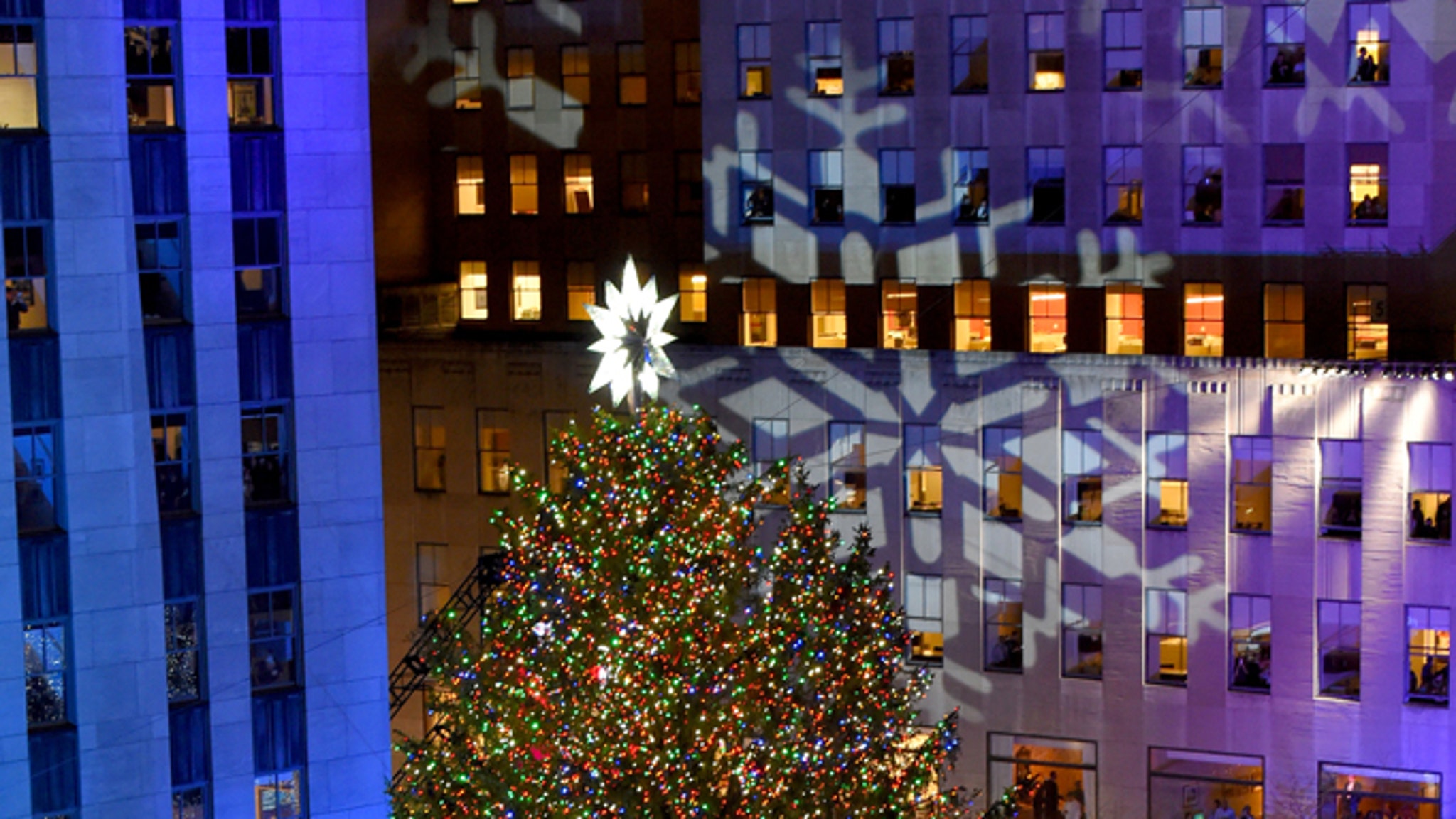 Rockefeller Tree Lighting Moments Through The Years   Ce3f08ed197c52dea69906c6e3464907 Xl 